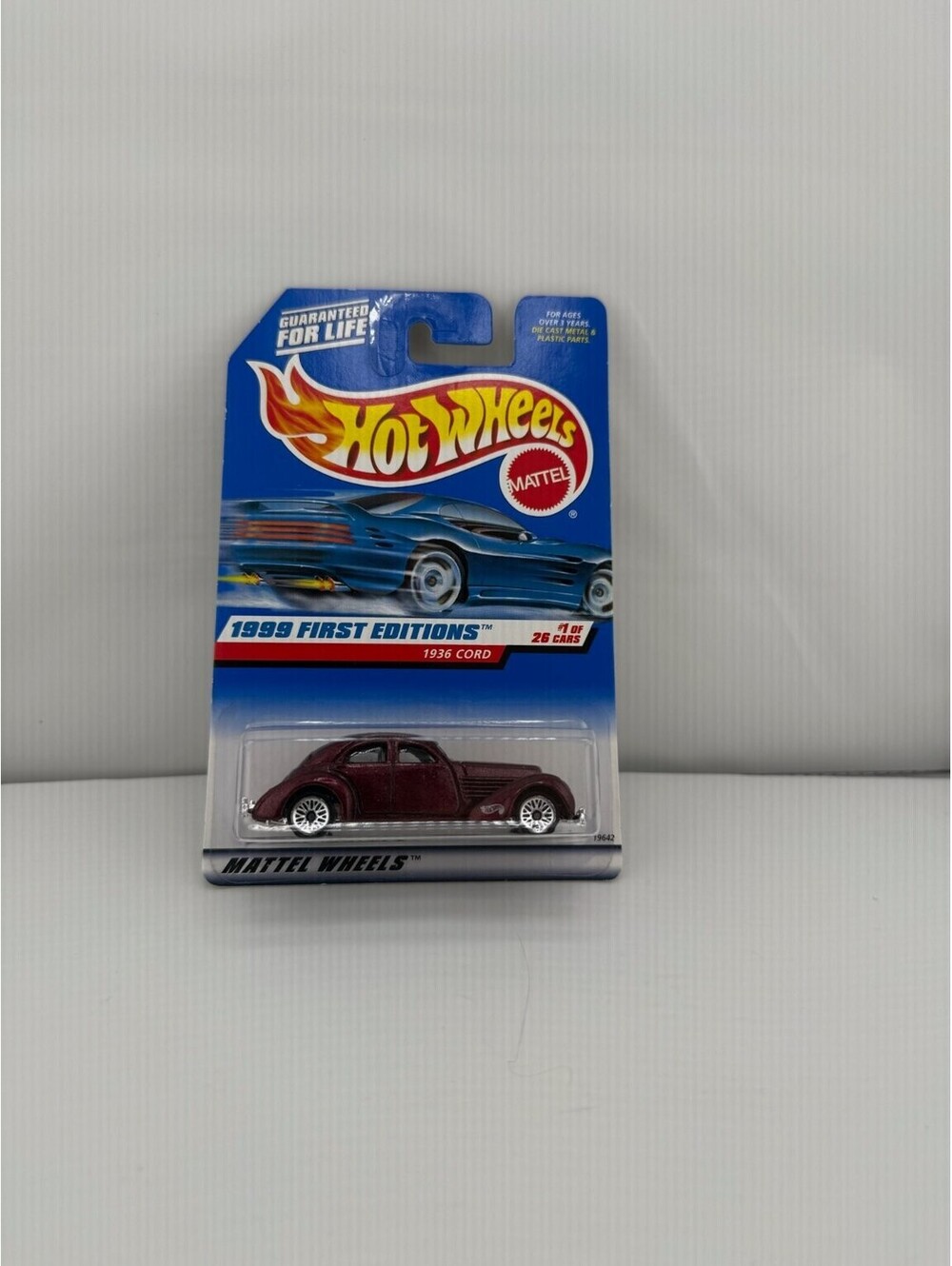 1936 Cord Diecast Hot Wheels 1999 First Editions Maroon Classic Car